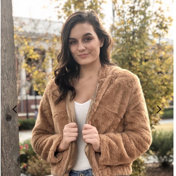 Tan jacket - Picture 2 of 2